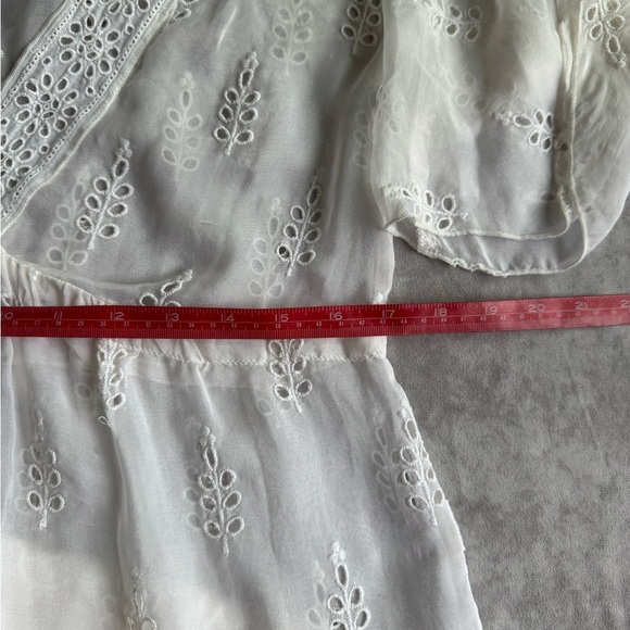 Floral Lace Sheer Blouse - Picture 4 of 7